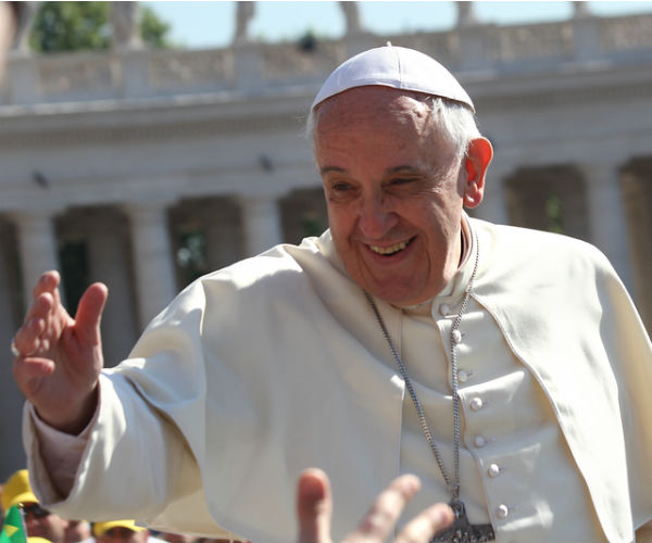 Pope Can’t Equate Caring for Immigrants With Abortion